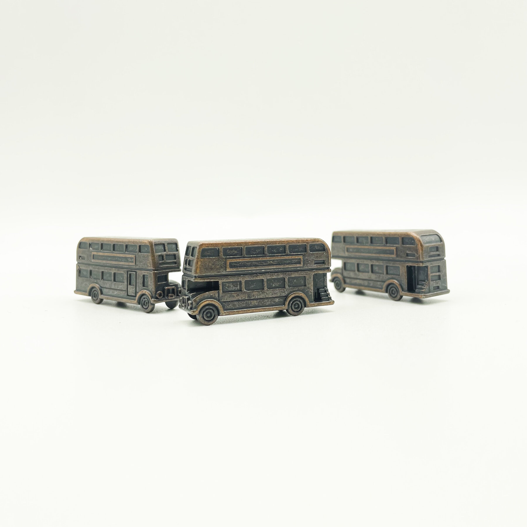 Custom metal bus board game token, zinc alloy OEM miniature marker