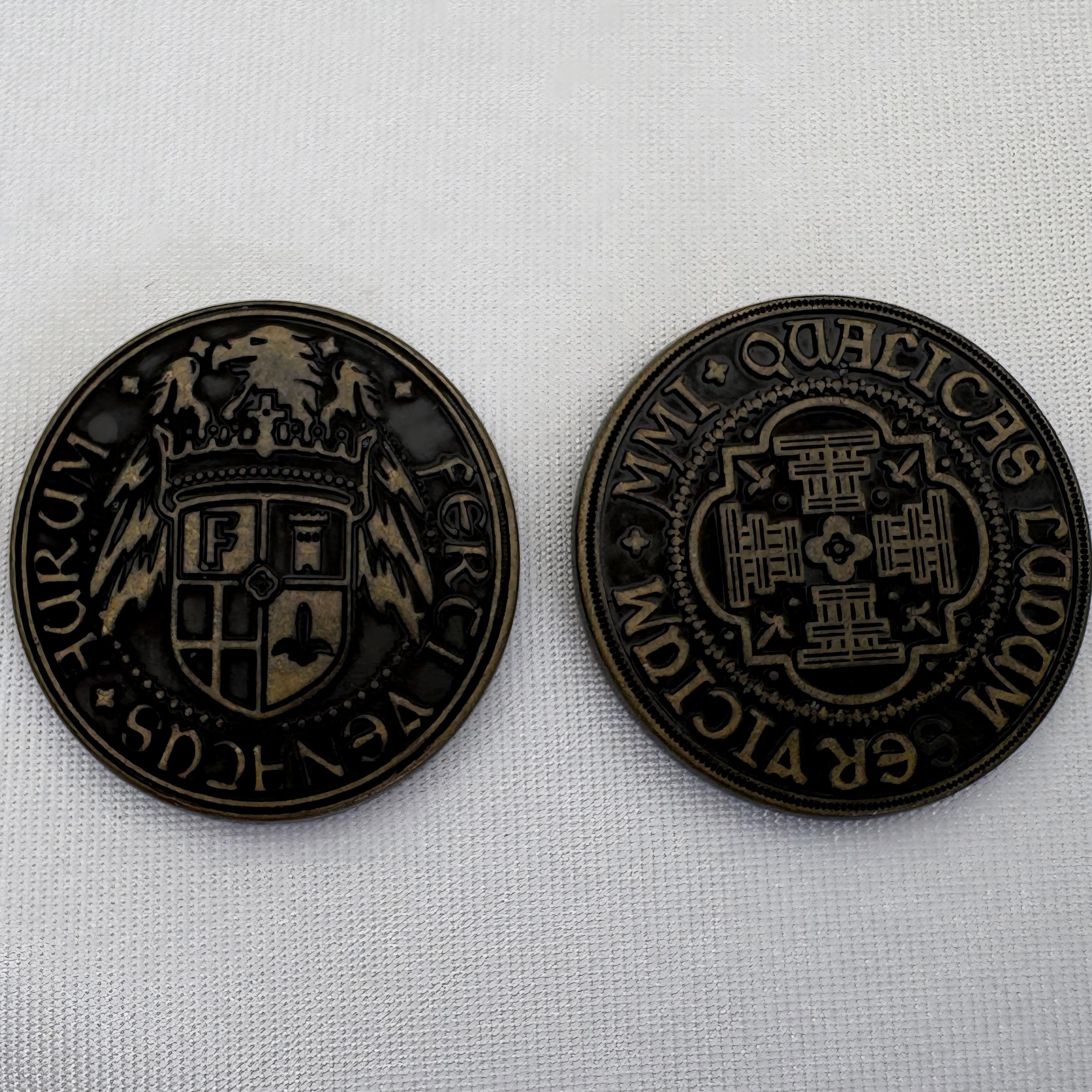 Custom Gothic Challenge Coins — OEM / ODM